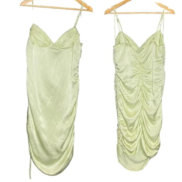 ✨NWT Zara Lime Green Satin Ruched Bustier Mini Dress Size XL Blogger Favorite - Picture 3 of 12